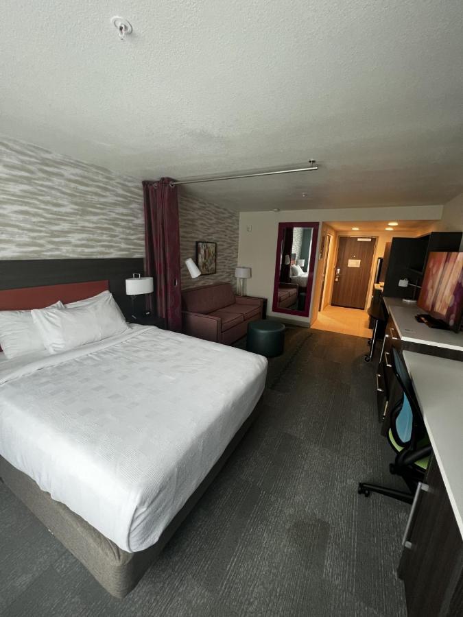 Home2 Suites By Hilton Хинесвилл Экстерьер фото