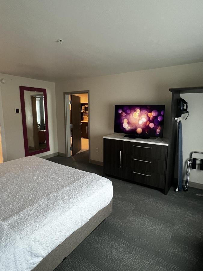 Home2 Suites By Hilton Хинесвилл Экстерьер фото