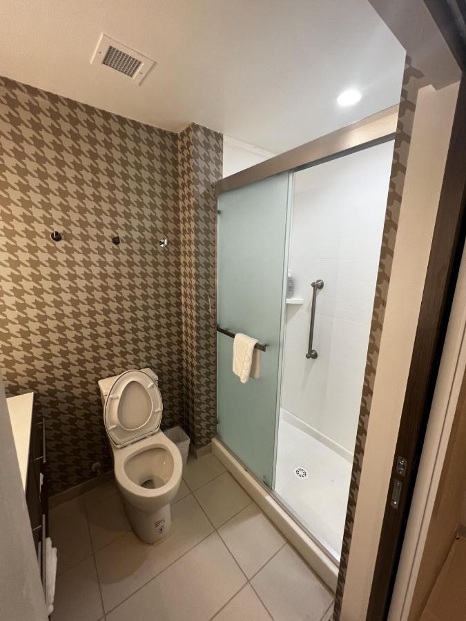 Home2 Suites By Hilton Хинесвилл Экстерьер фото